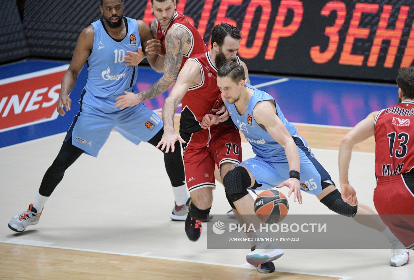 Баскетбол. Евролига. Матч "Зенит" - "Олимпия"