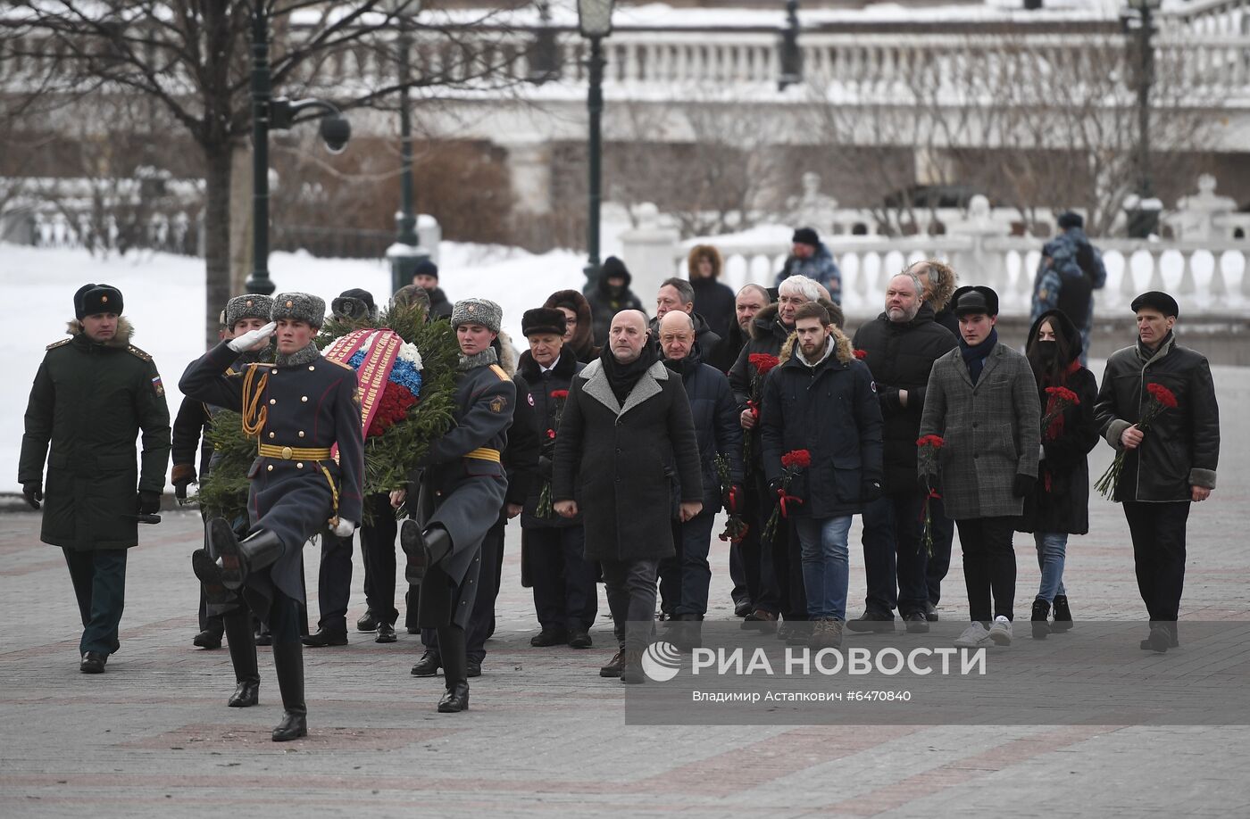 Возложение венков к Могиле Неизвестного Солдата в честь Дня защитника Отечества 