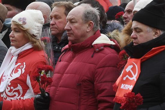 Возложение венков к Могиле Неизвестного Солдата в честь Дня защитника Отечества 