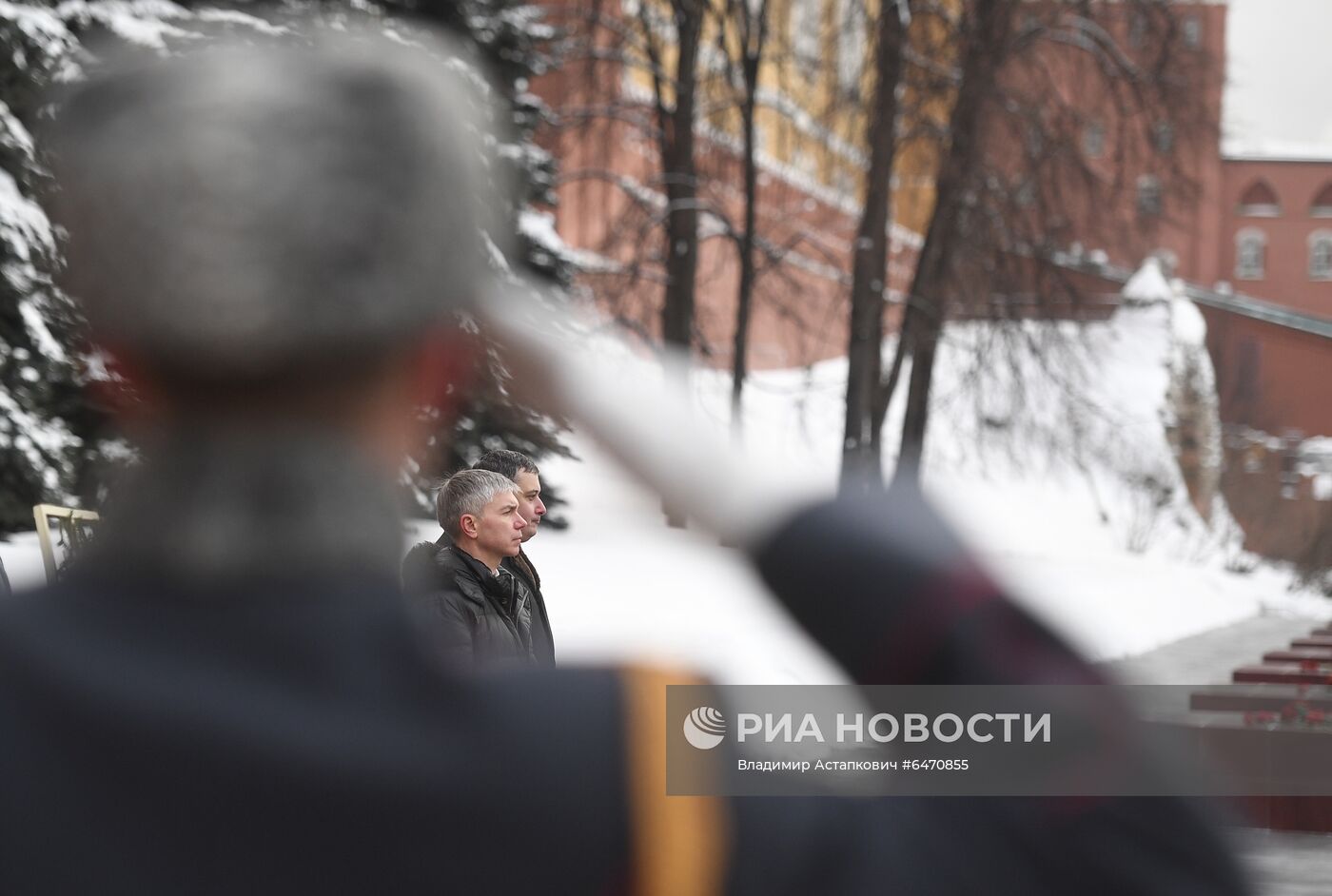 Возложение венков к Могиле Неизвестного Солдата в честь Дня защитника Отечества 