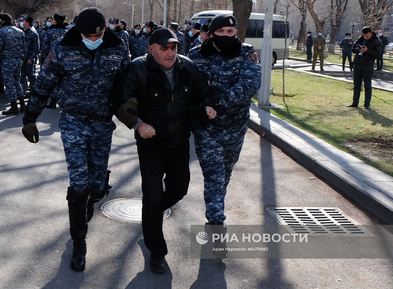 Акция протеста против премьера Армении Н. Пашиняна