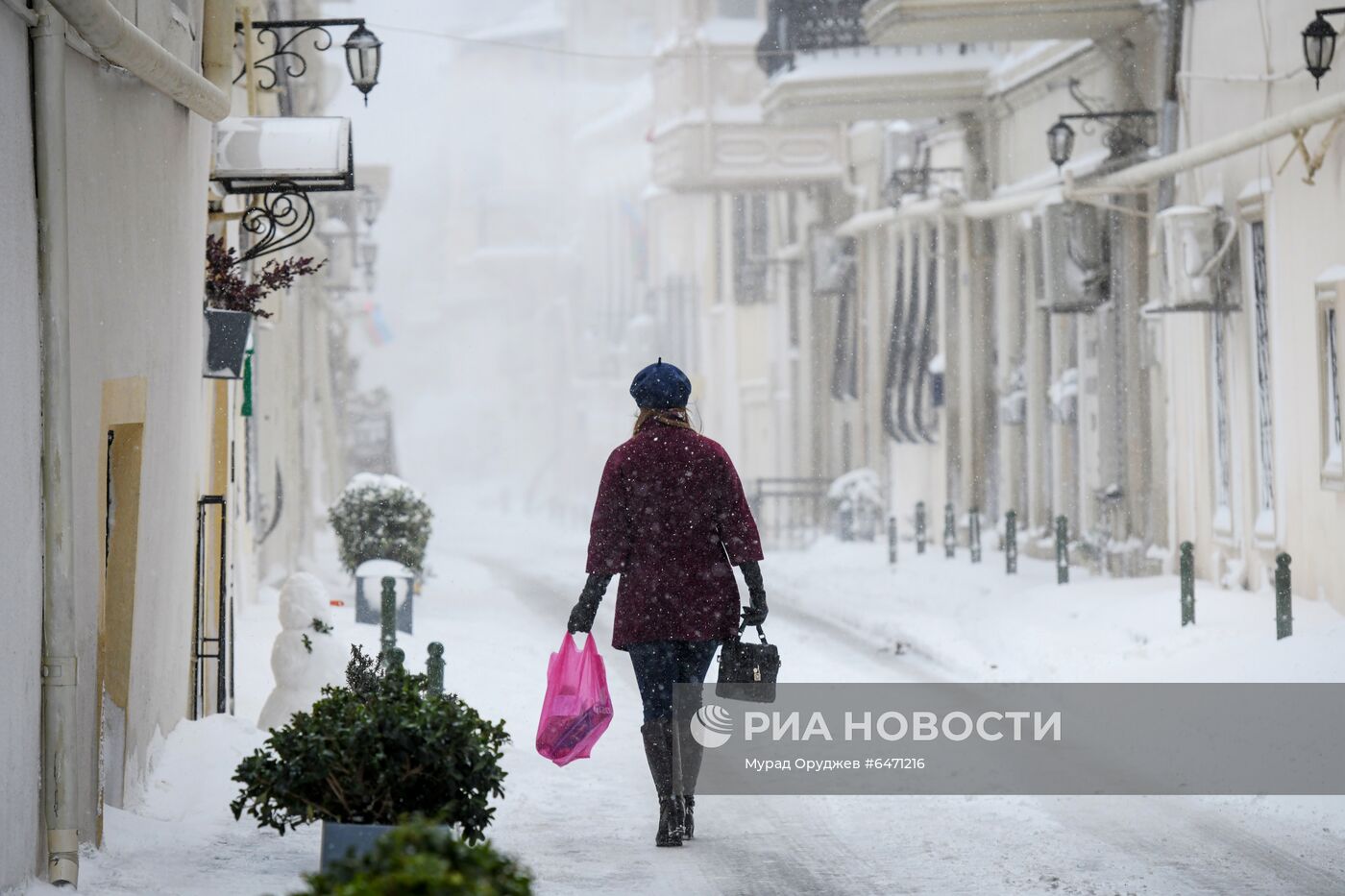 Снегопад в Баку