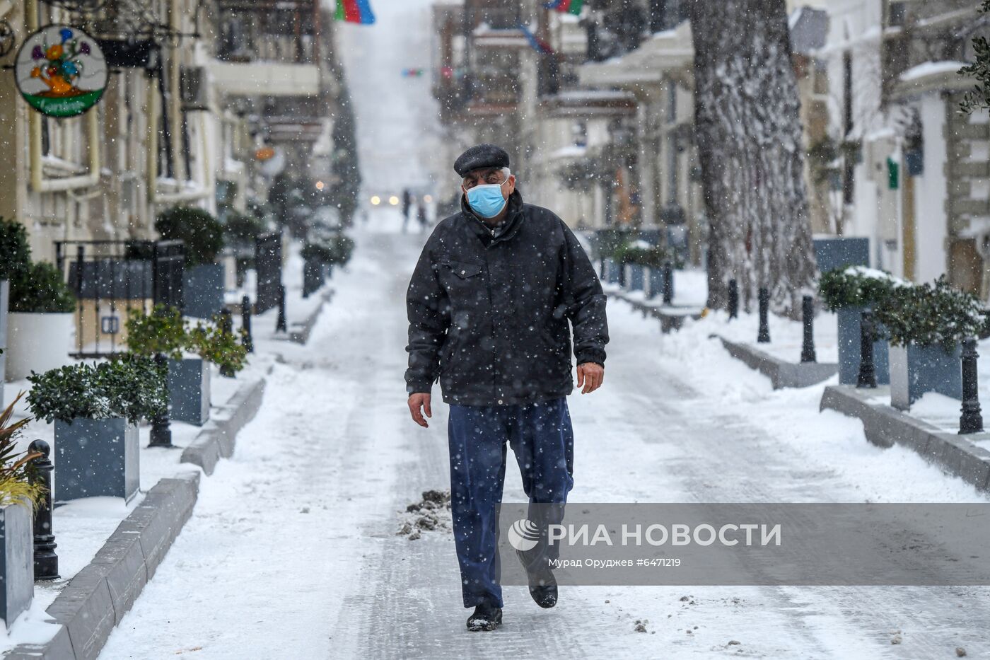 Снегопад в Баку