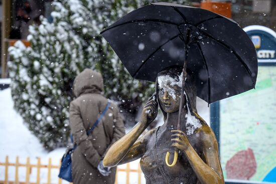Снегопад в Баку