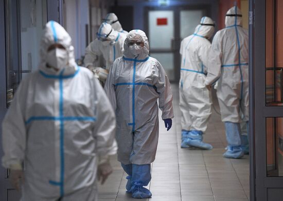 Госпиталь COVID-19 на базе перинатального центра ГКБ №67