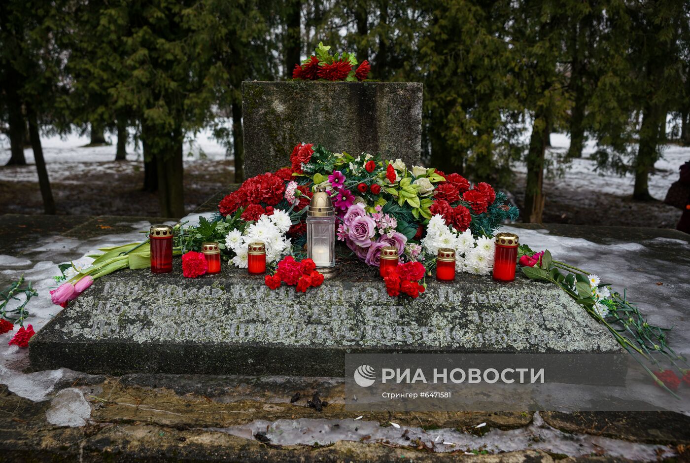 В Латвии разрушили памятник советским воинам