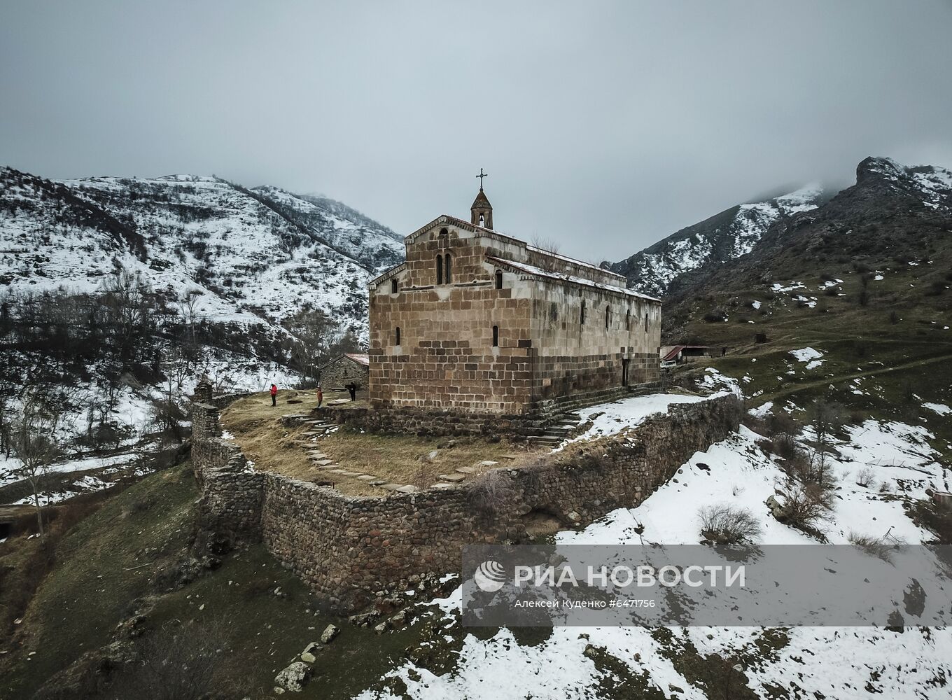Храм-монастырь Агоглан в Лачинском районе Азербайджана