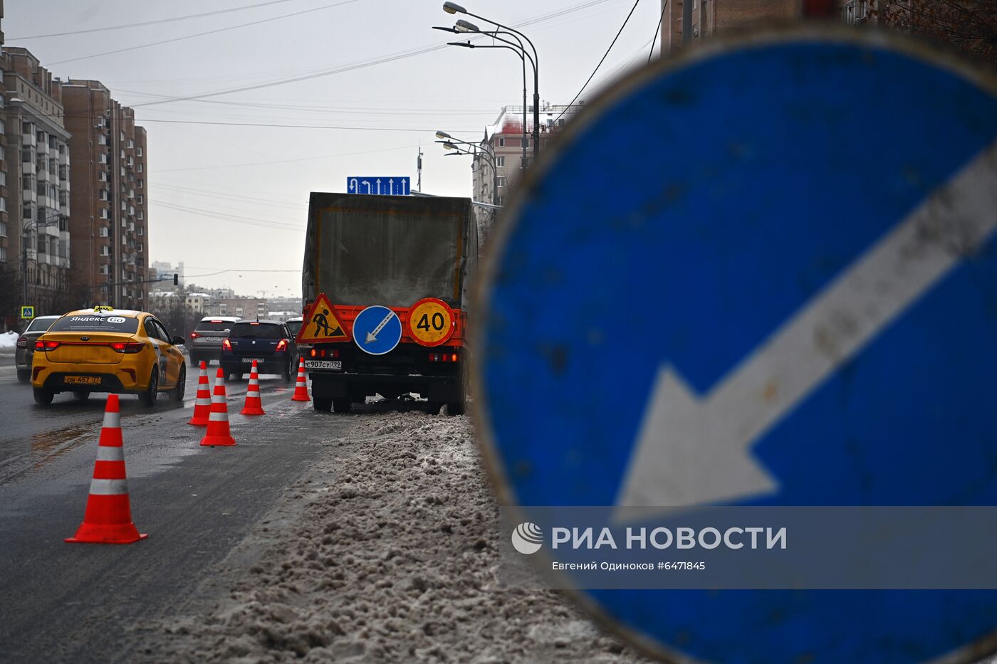 Работы по очистке водоприемных колодцев