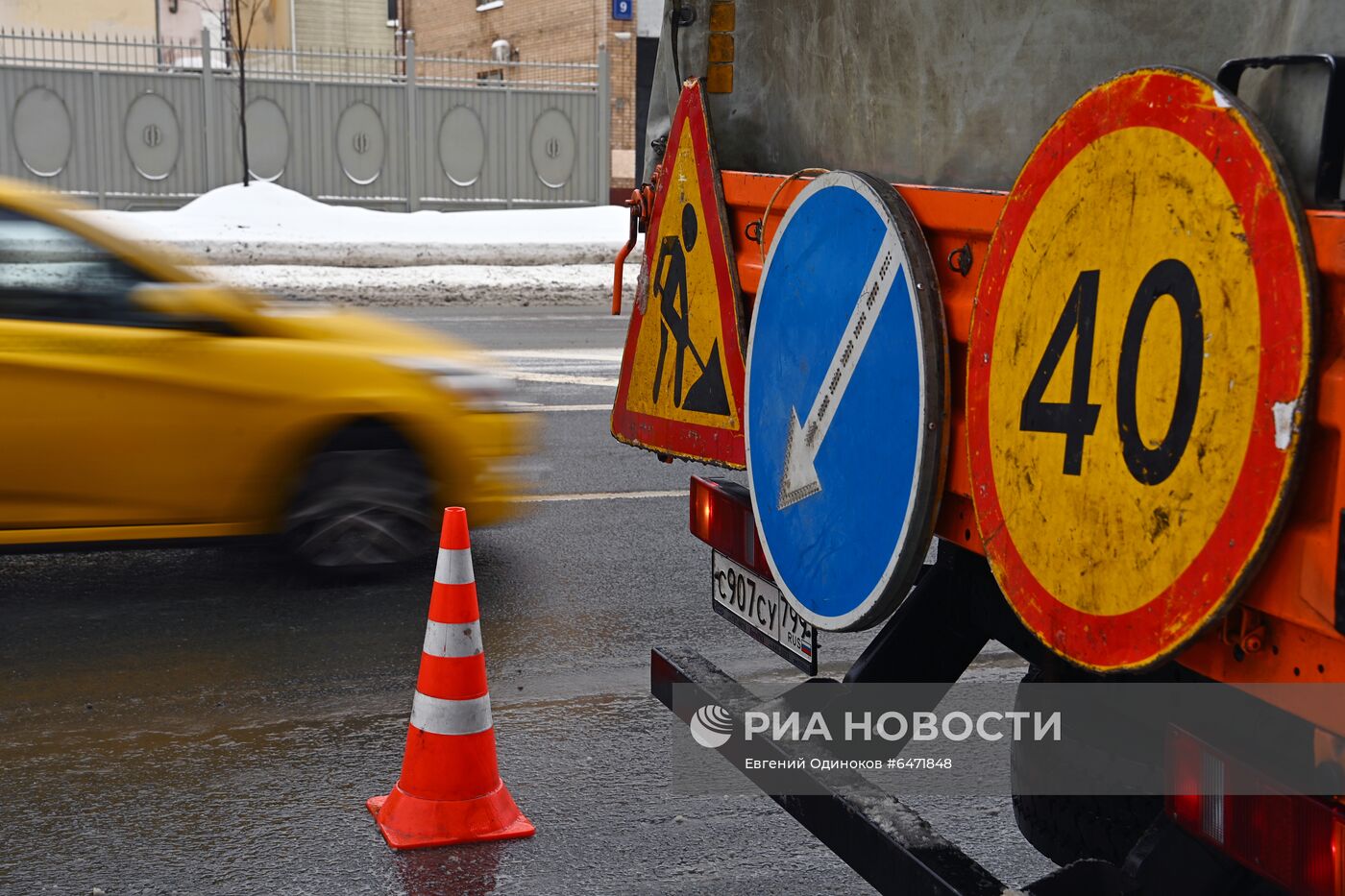 Работы по очистке водоприемных колодцев