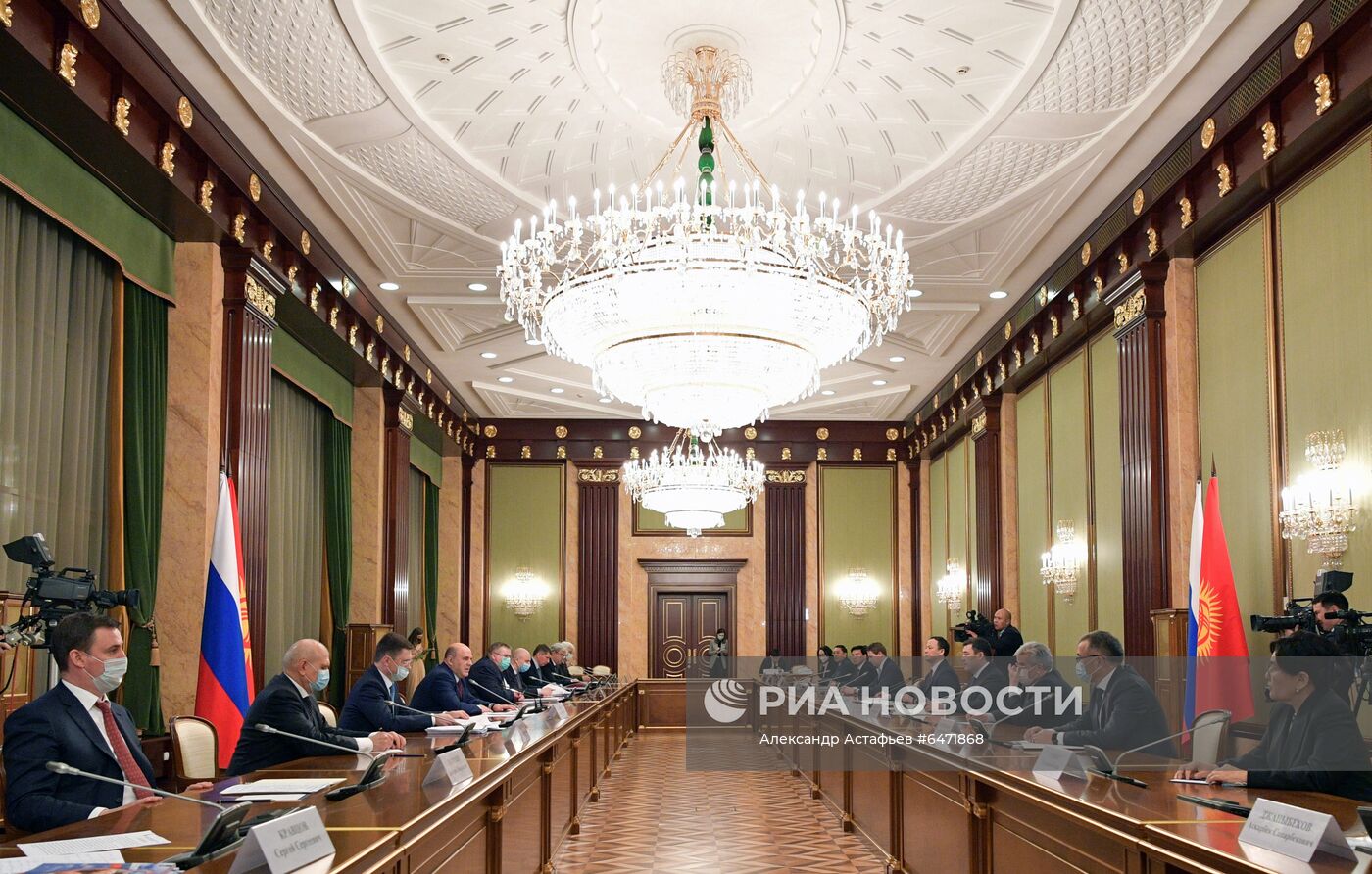 Встреча премьер-министра РФ М. Мишустина с президентом Киргизии С. Жапаровым