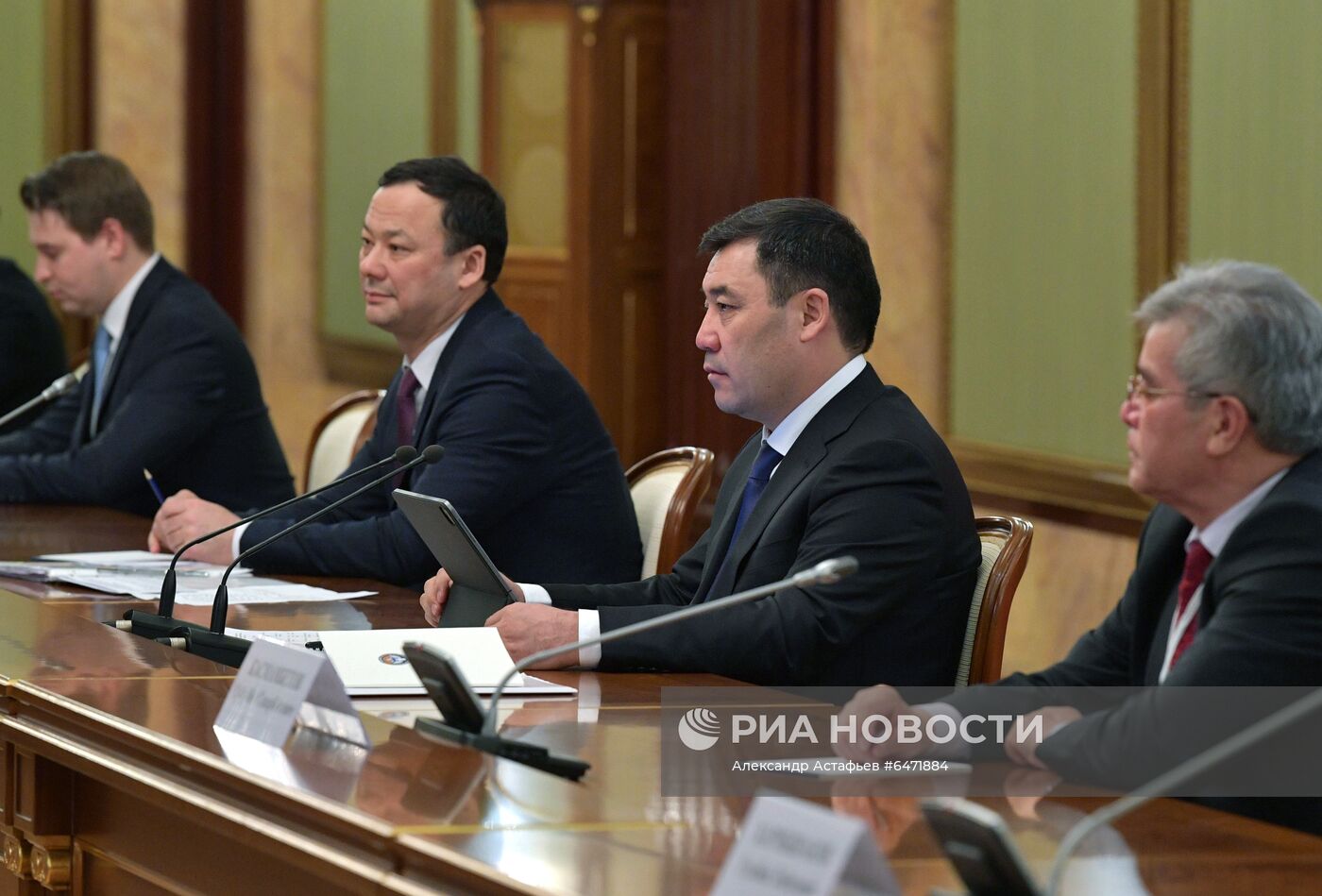 Встреча премьер-министра РФ М. Мишустина с президентом Киргизии С. Жапаровым