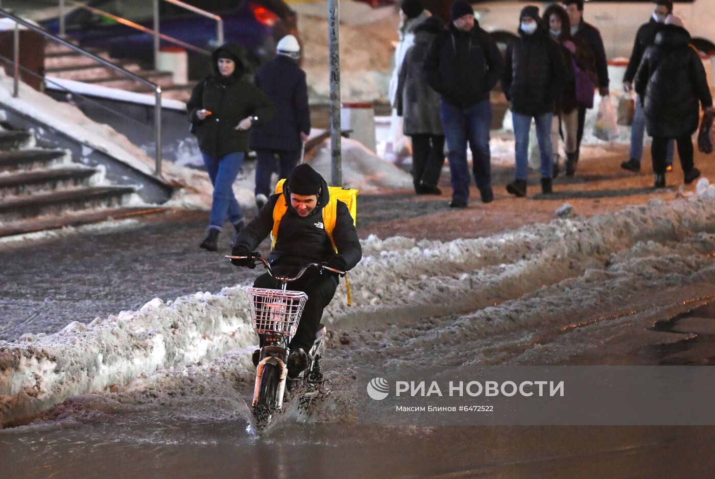 Теплая погода в Москве и Московской области 