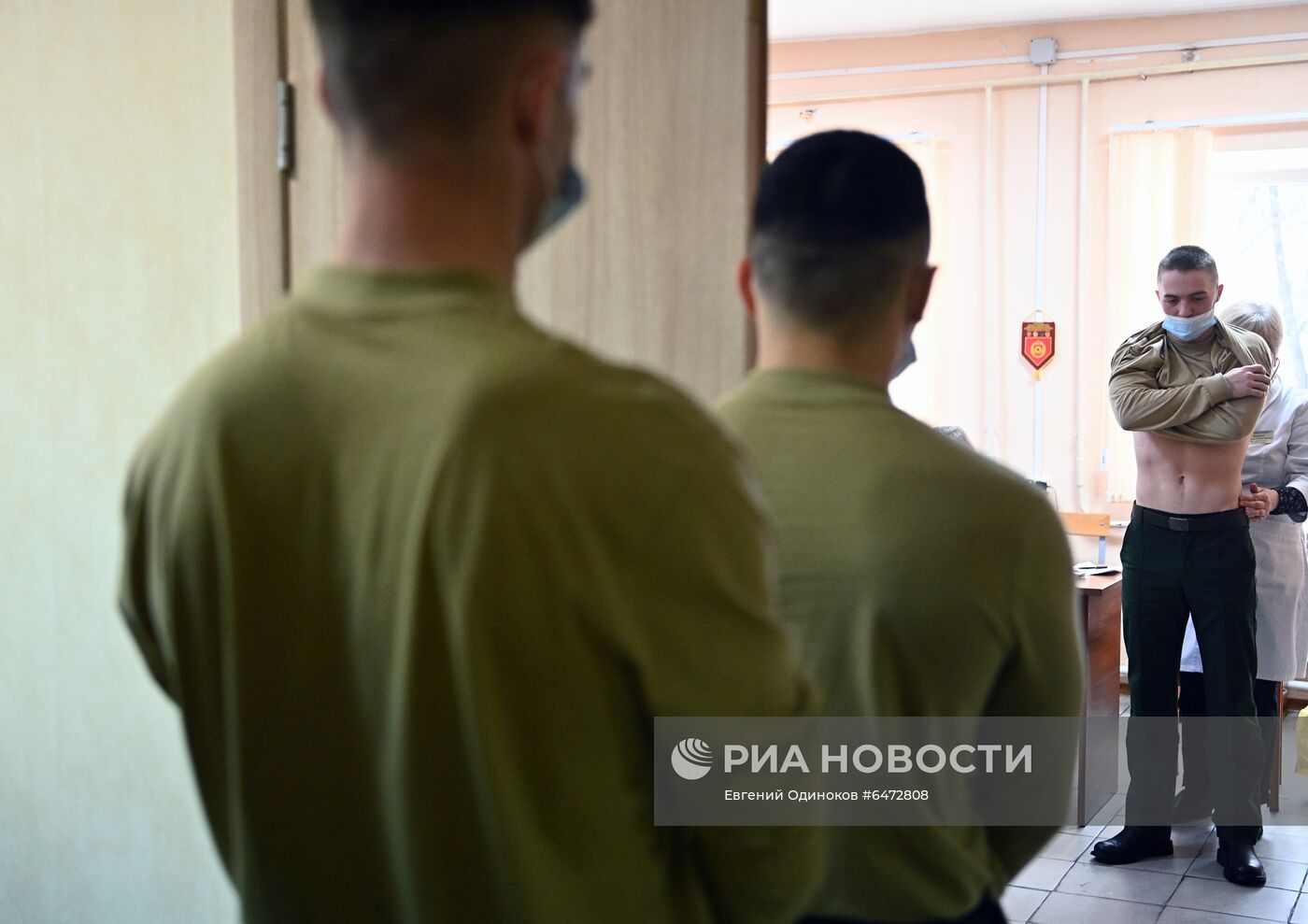 Вакцинация от COVID-19 курсантов Московского высшего общевойскового командного училища