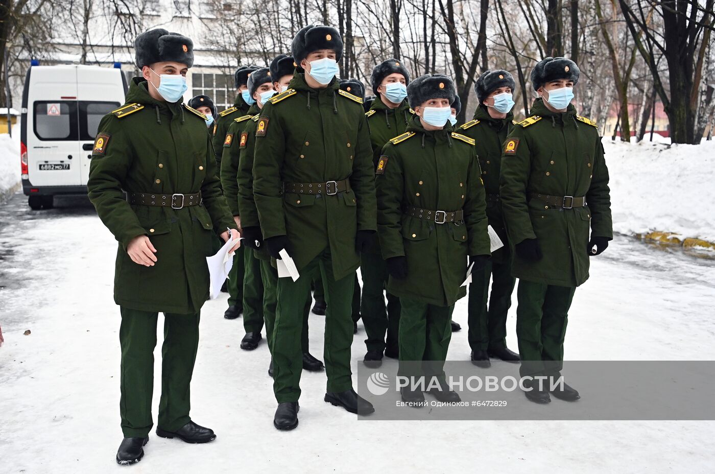 Вакцинация от COVID-19 курсантов Московского высшего общевойскового командного училища