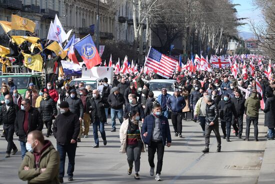 Акция протеста оппозиции в Тбилиси