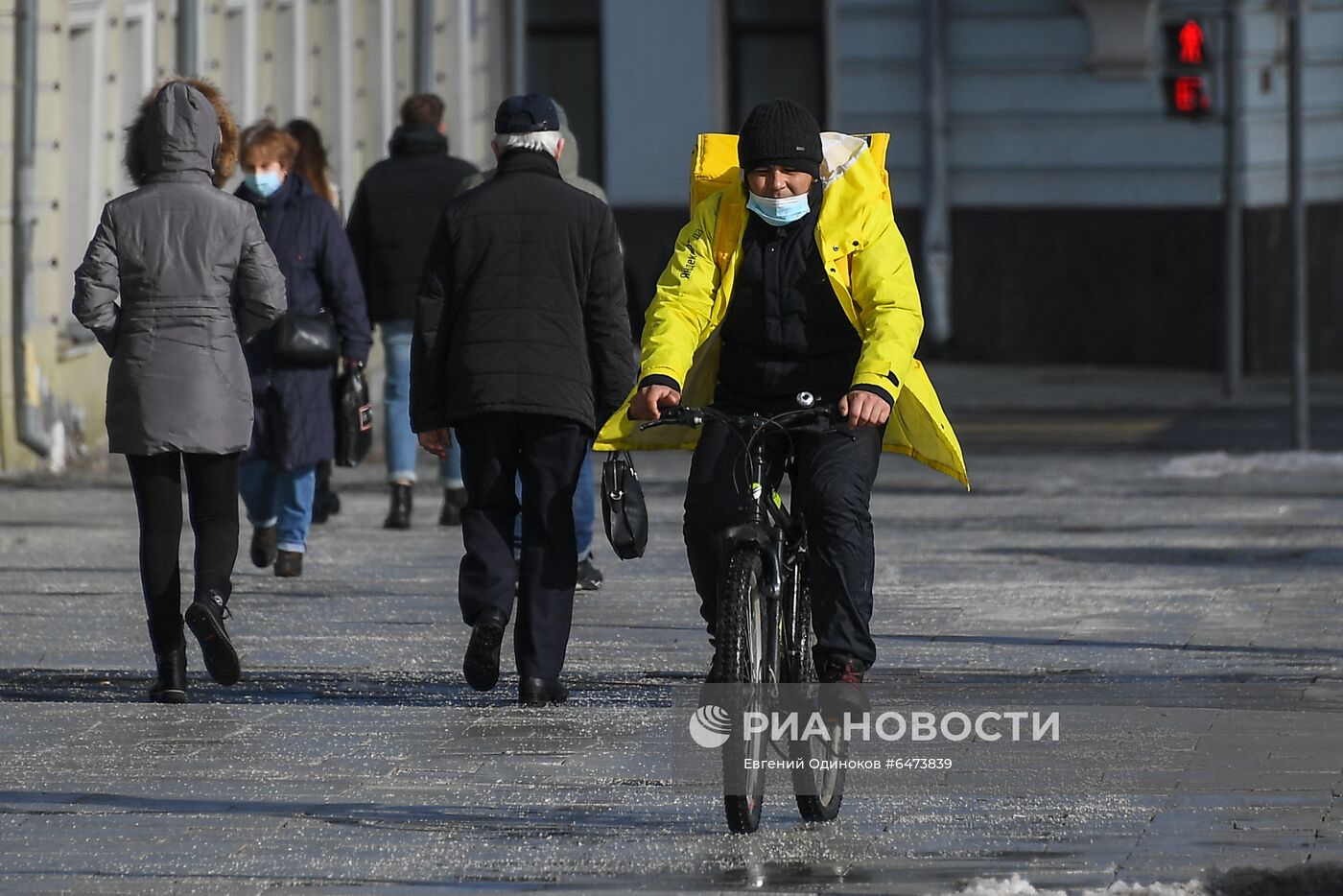 Теплая погода в Москве