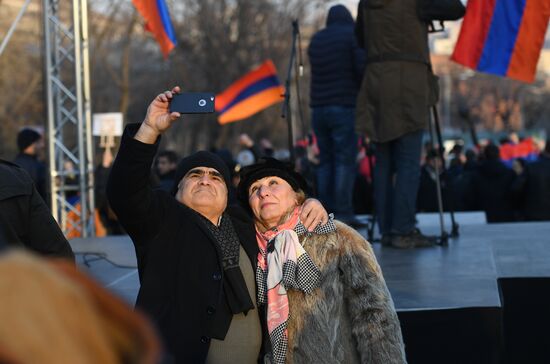 Акция протеста оппозиции в Ереване