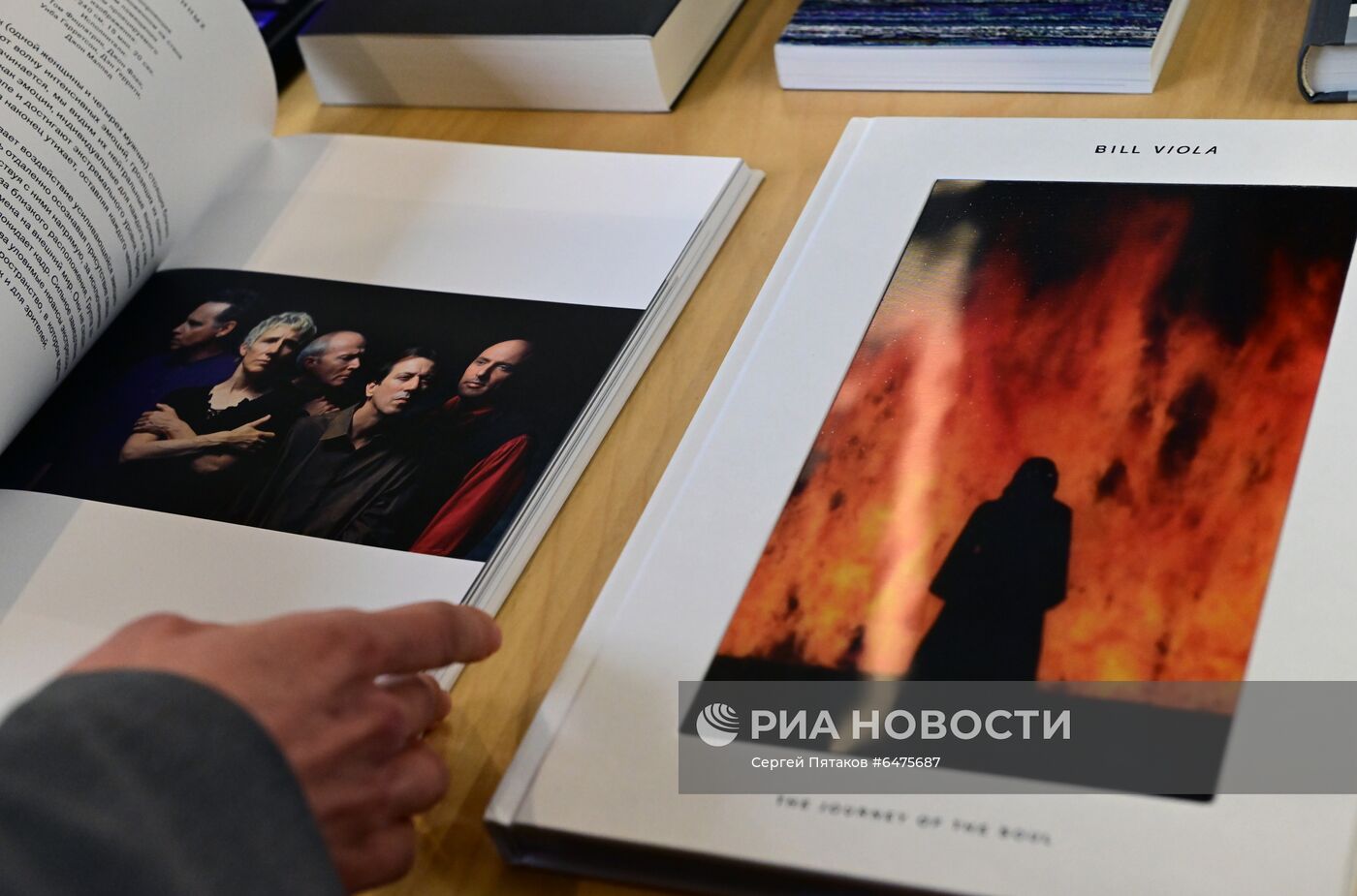 Выставка "Билл Виола. Путешествие души" в ГМИИ им. А. С. Пушкина