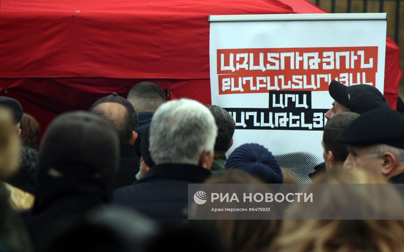 Акция протеста оппозиции в Ереване