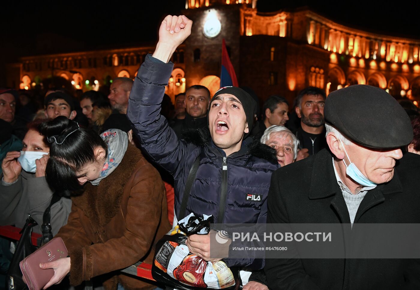 Акция сторонников премьер-министра Армении Н. Пашиняна в Ереване