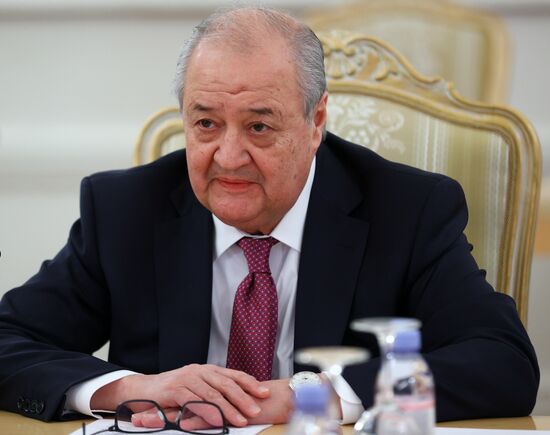 Встреча глав МИД РФ и Узбекистана С. Лаврова и А. Камилова