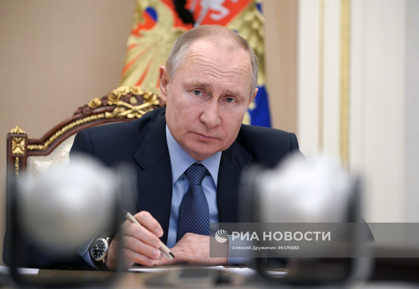 Президент РФ В. Путин провел совещание по вопросам развития угольной отрасли