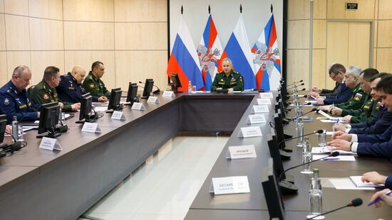 Рабочая поездка министра обороны РФ С. Шойгу в войска ЦВО