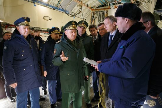 Рабочая поездка министра обороны РФ С. Шойгу в войска ЦВО