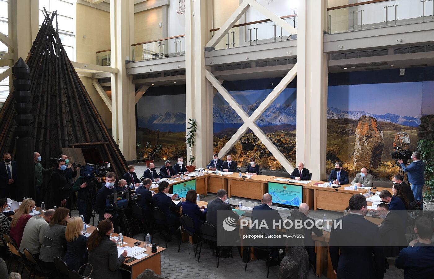 Рабочая поездка премьер-министра РФ М. Мишустина в Cибирский федеральный округ. День второй