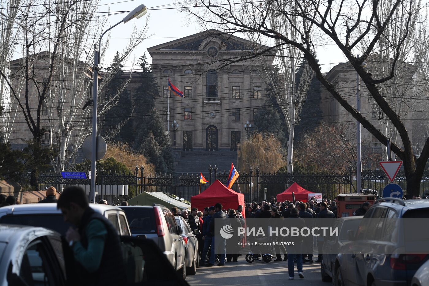 Акция протеста оппозиции в Ереване