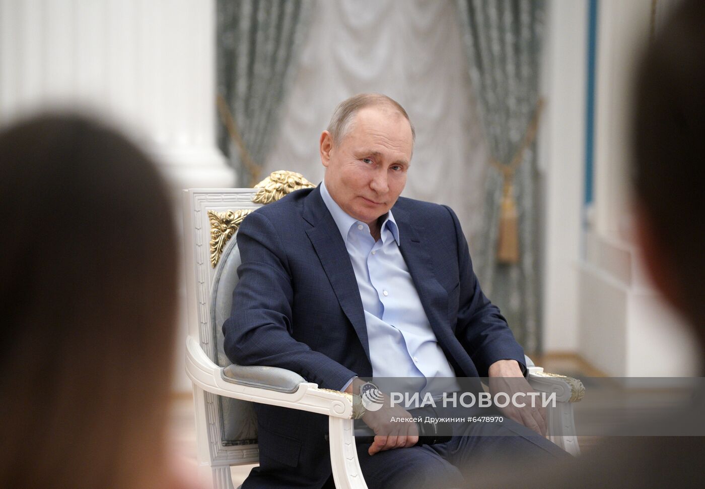 Президент РФ В. Путин встретился с участниками акции "Мы вместе"
