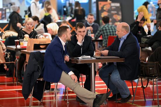 ТЦ "Авиапарк" после карантина