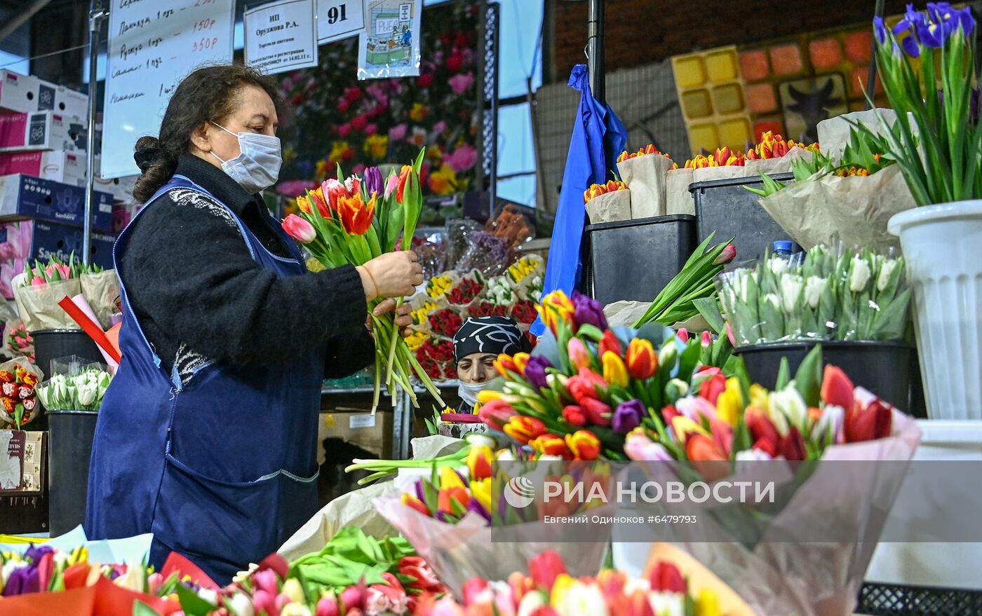 Москва накануне Международного женского дня