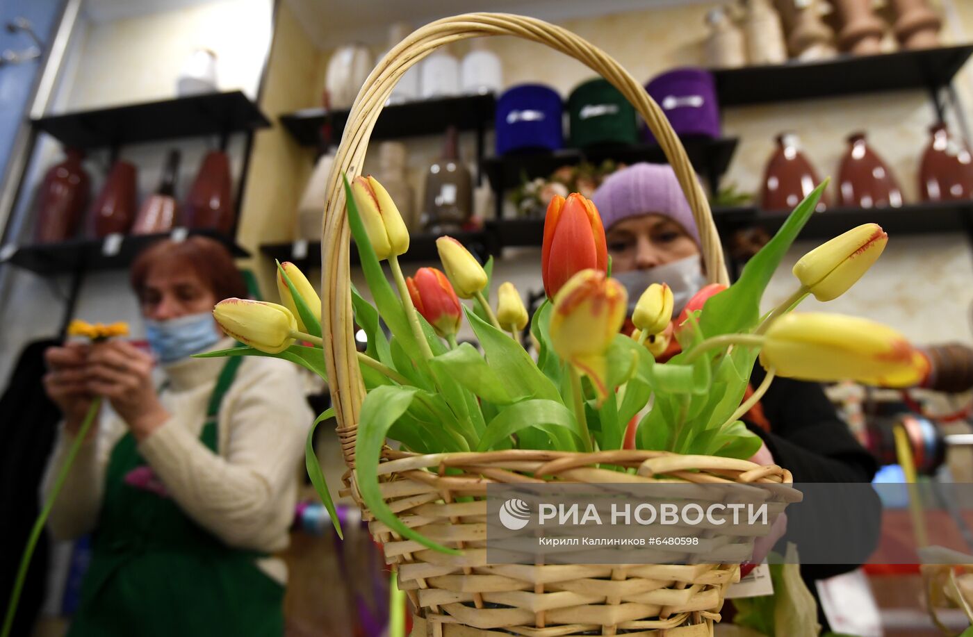 ТЦ "Европейский" в преддверии 8 марта