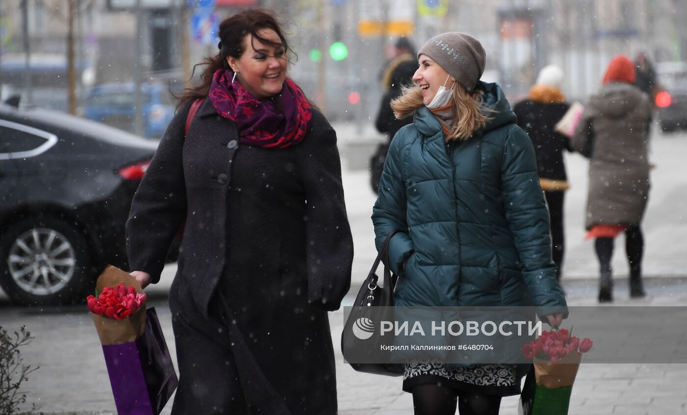 Москва накануне Международного женского дня