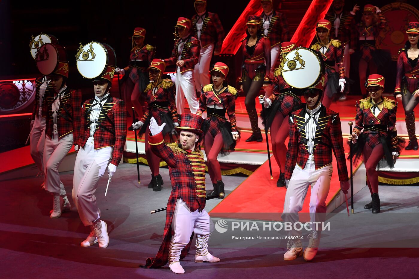 Премьера программы "Все будет хорошо!" в цирке Никулина на Цветном бульваре