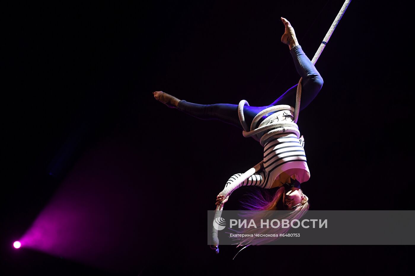 Премьера программы "Все будет хорошо!" в цирке Никулина на Цветном бульваре