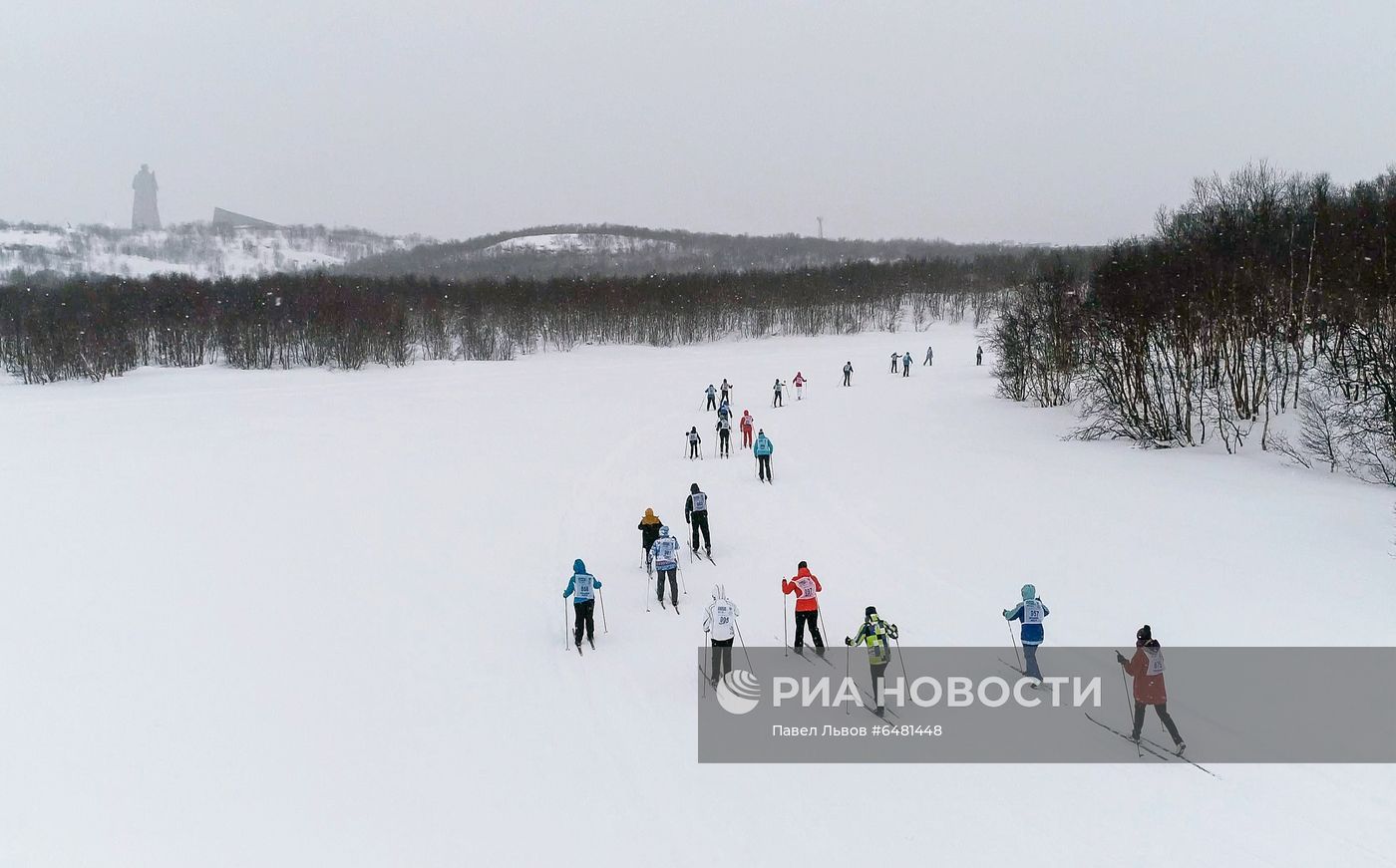 Всероссийская гонка "Лыжня России" в Мурманске