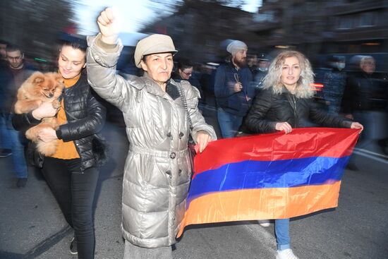 Акция протеста оппозиции в Ереване