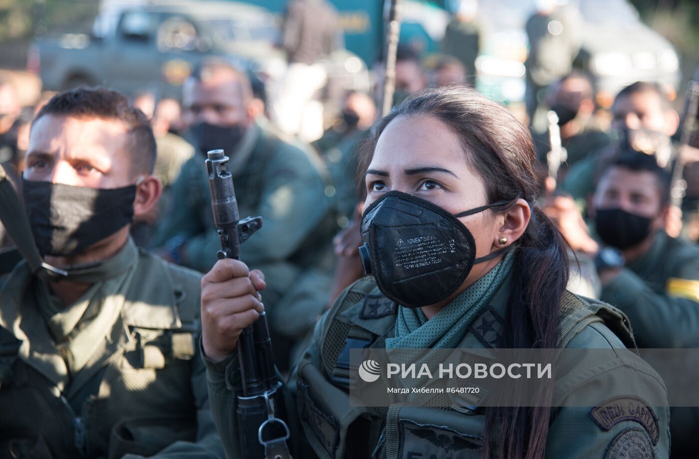 Учения в Венесуэле по случаю годовщины смерти Уго Чавеса