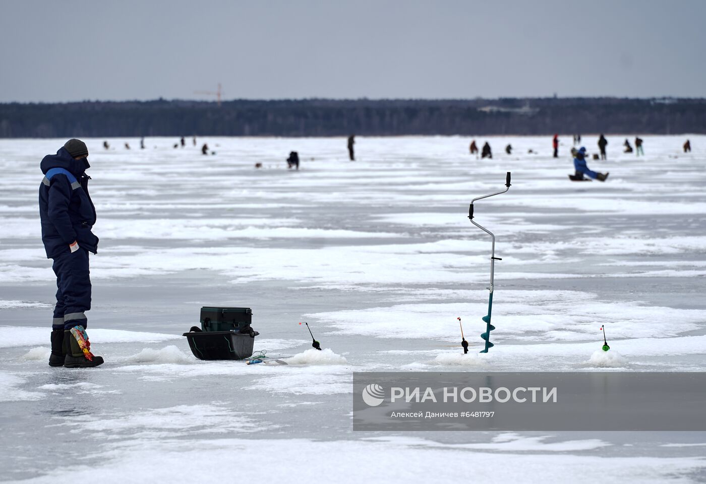 Зимняя рыбалка на Финском заливе