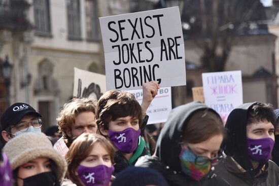 Демонстрации, посвященные Международному женскому дню, за рубежом