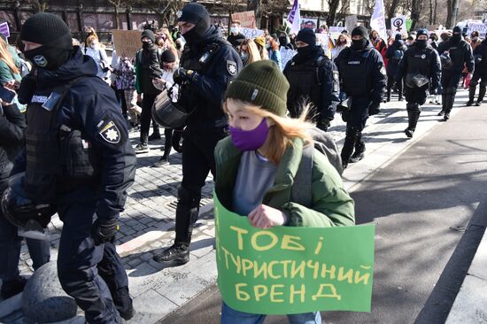 Демонстрации, посвященные Международному женскому дню, за рубежом