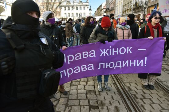 Демонстрации, посвященные Международному женскому дню, за рубежом