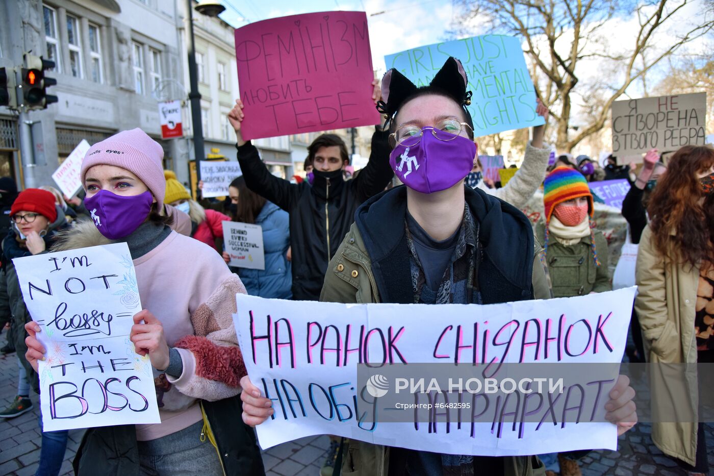 Демонстрации, посвященные Международному женскому дню, за рубежом