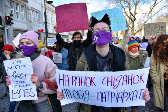 Демонстрации, посвященные Международному женскому дню, за рубежом