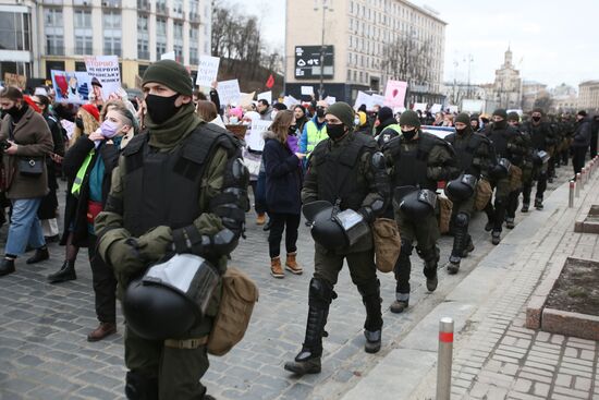 Демонстрации, посвященные Международному женскому дню, за рубежом