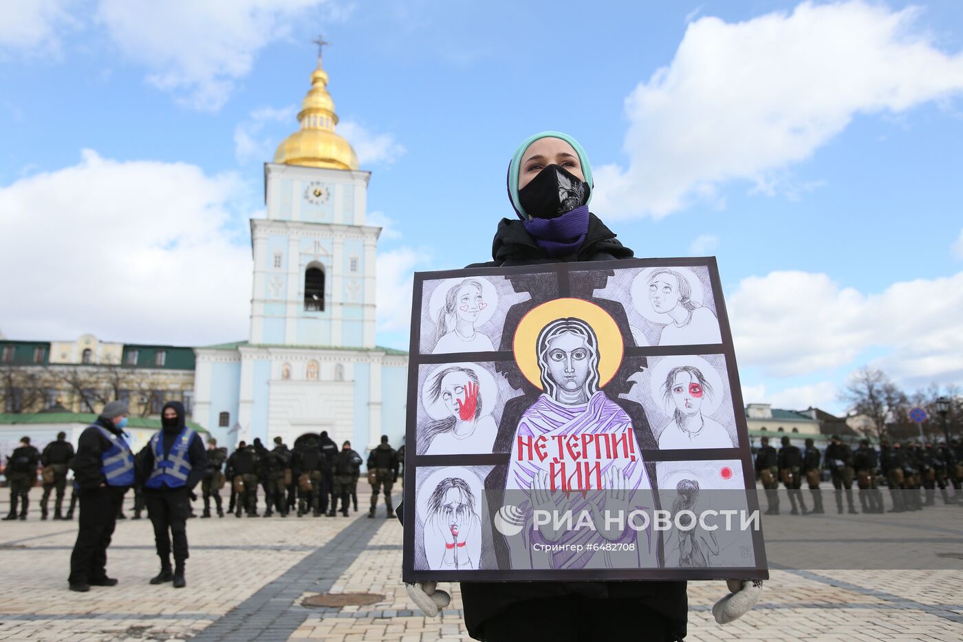 Демонстрации, посвященные Международному женскому дню, за рубежом