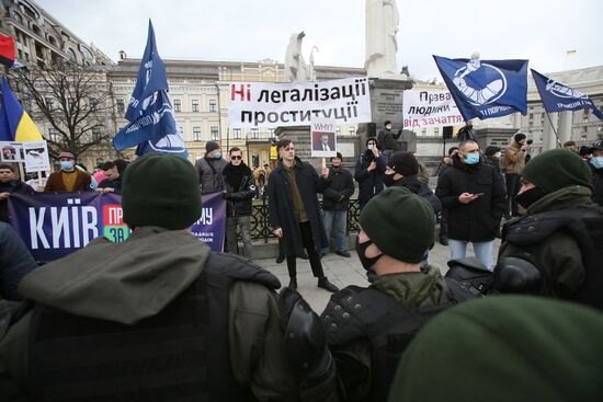 Демонстрации, посвященные Международному женскому дню, за рубежом