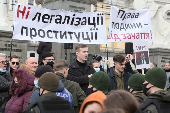 Демонстрации, посвященные Международному женскому дню, за рубежом